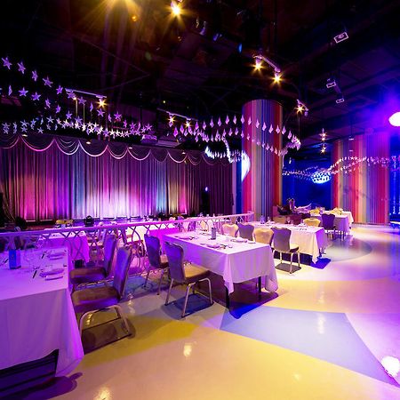 Chimelong Circus Hotel Джухай Екстериор снимка