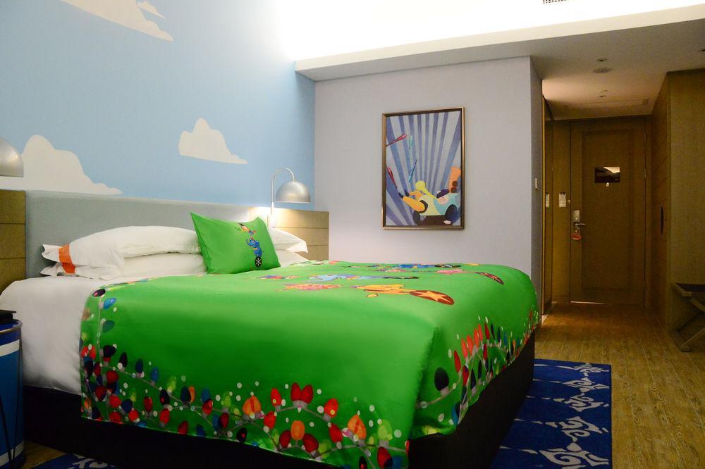 Chimelong Circus Hotel Джухай Екстериор снимка