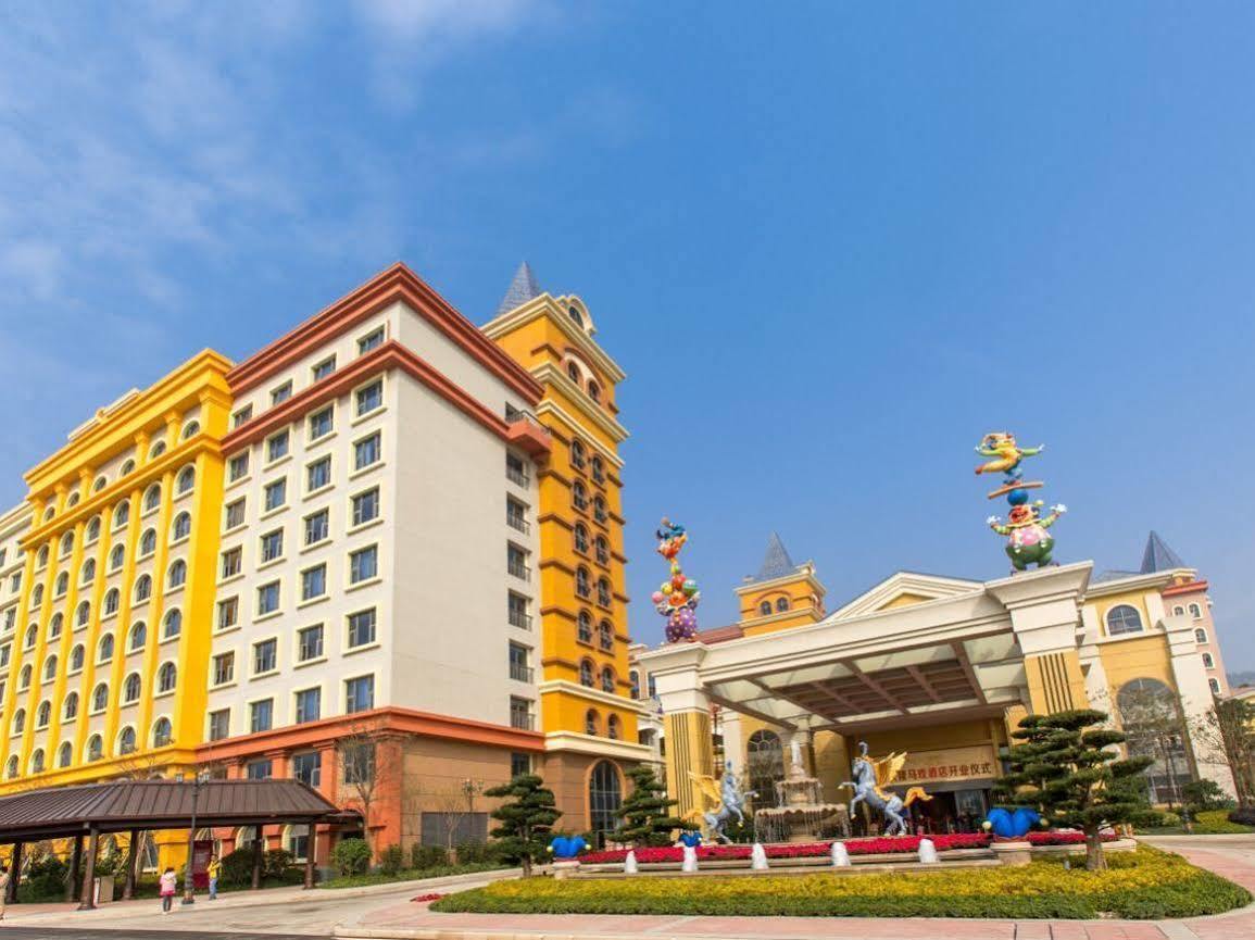 Chimelong Circus Hotel Джухай Екстериор снимка